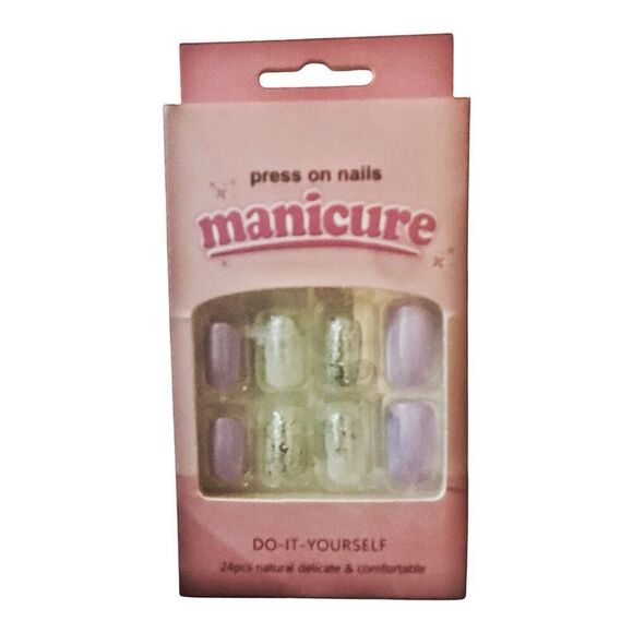 Assorted Lot of Press On Nails 6 Packages - Picture 3 of 6